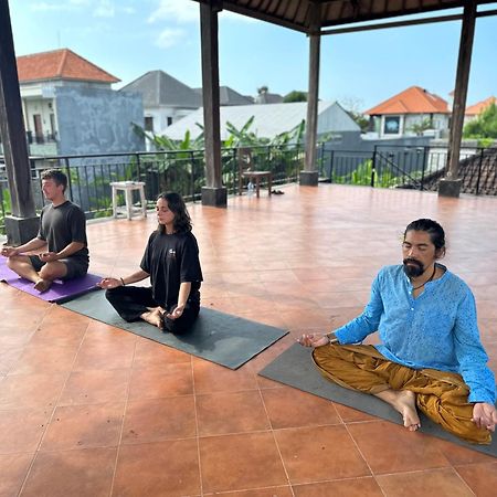 Diuma Residence Yoga Meditation Retreat And Healing Center Sanur Eksteriør bilde