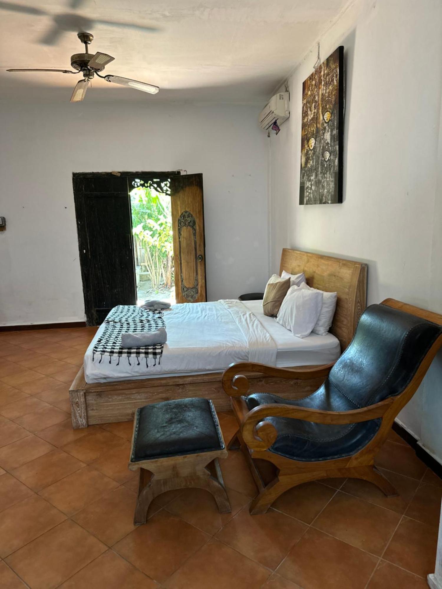 Diuma Residence Yoga Meditation Retreat And Healing Center Sanur Eksteriør bilde