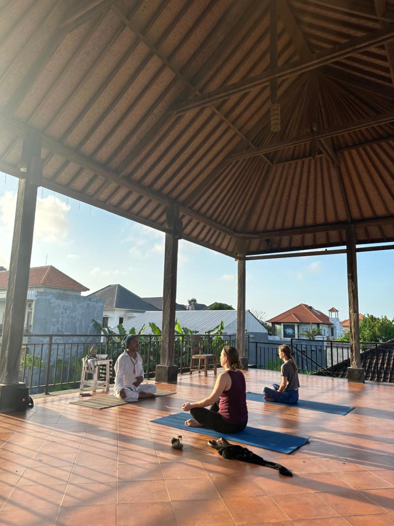Diuma Residence Yoga Meditation Retreat And Healing Center Sanur Eksteriør bilde