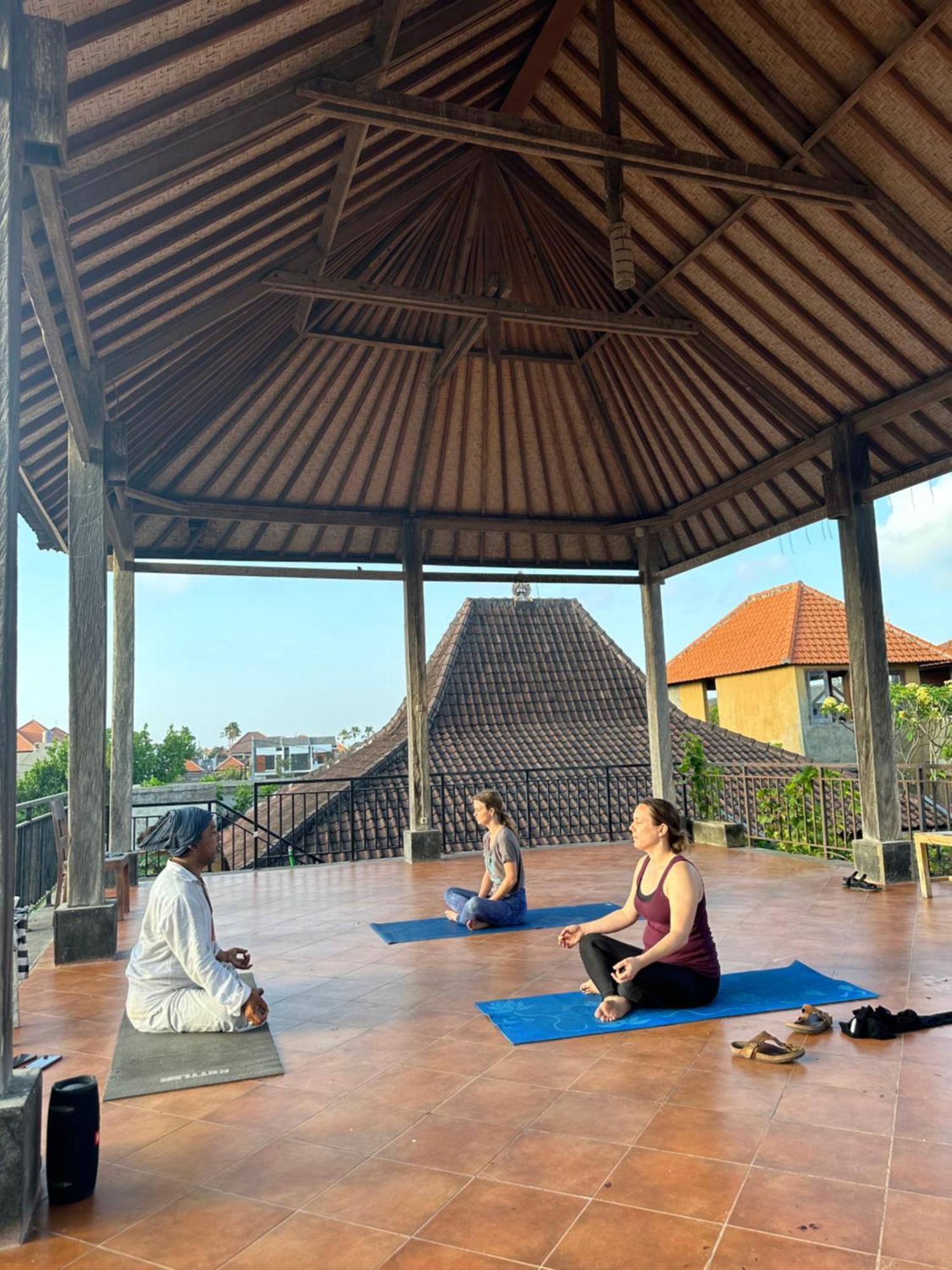 Diuma Residence Yoga Meditation Retreat And Healing Center Sanur Eksteriør bilde